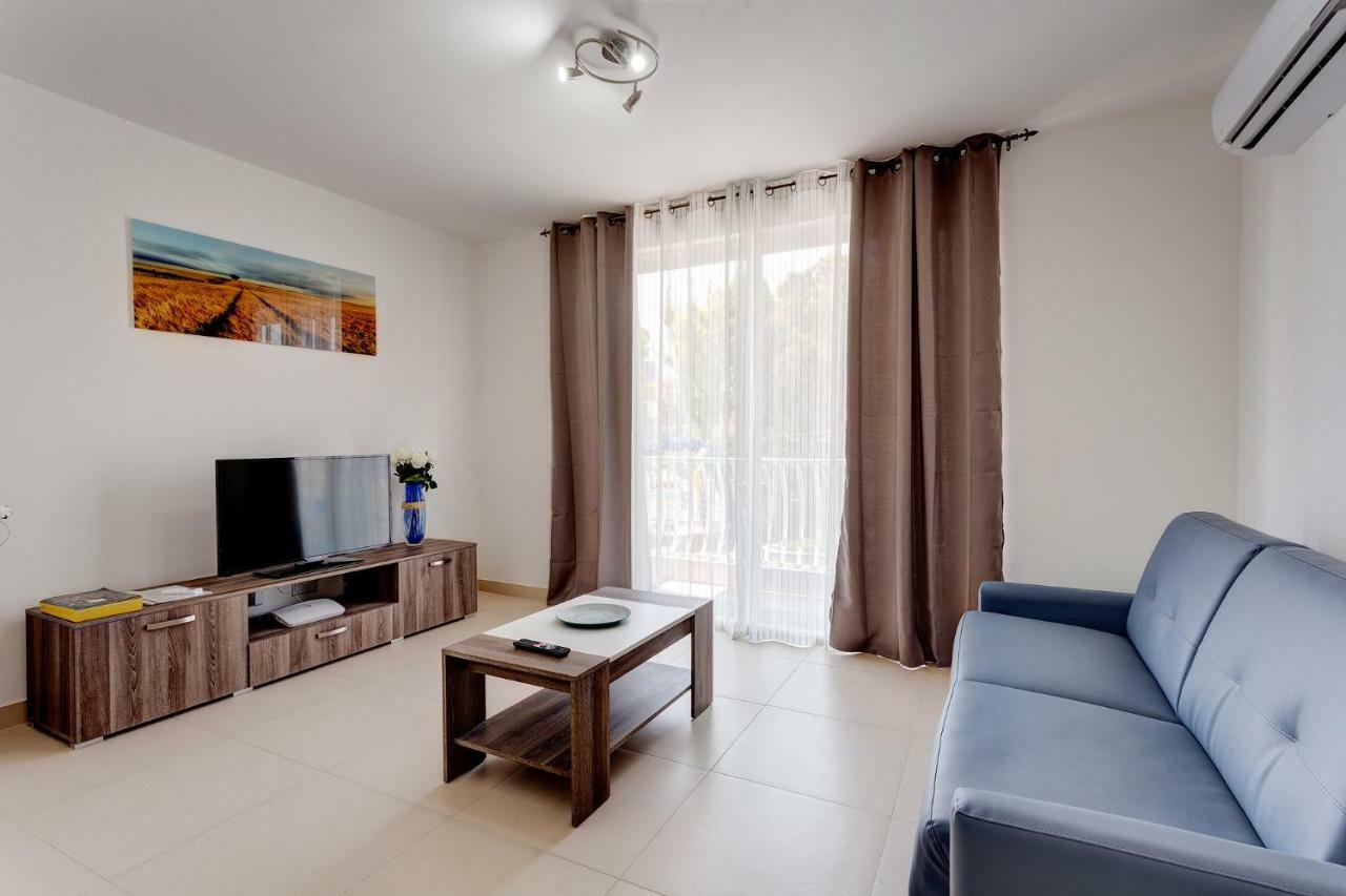 Harmony Apartments 姆西达 外观 照片